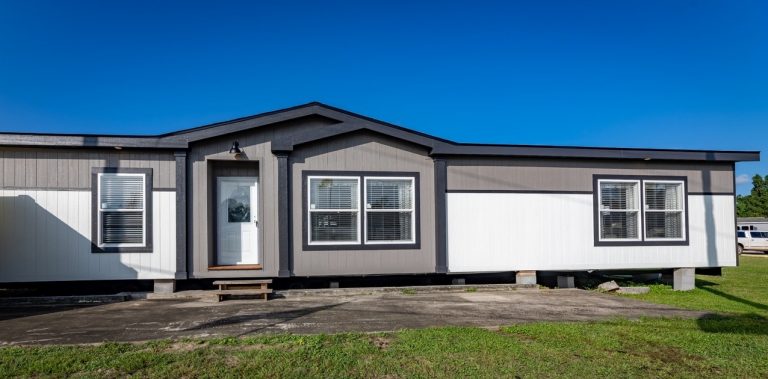 The Magnum Home 3476